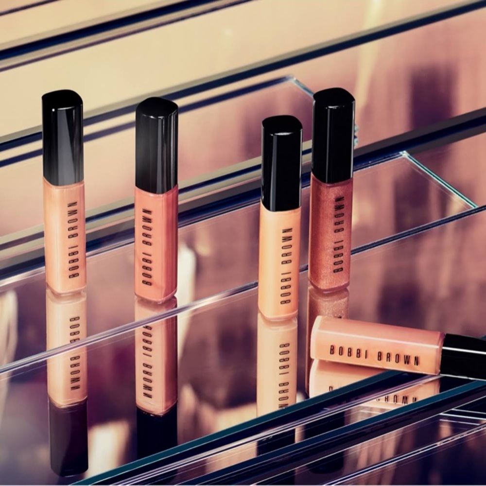 🆕 Bobbi Brown Lip Gloss Kit in Nudest Nude